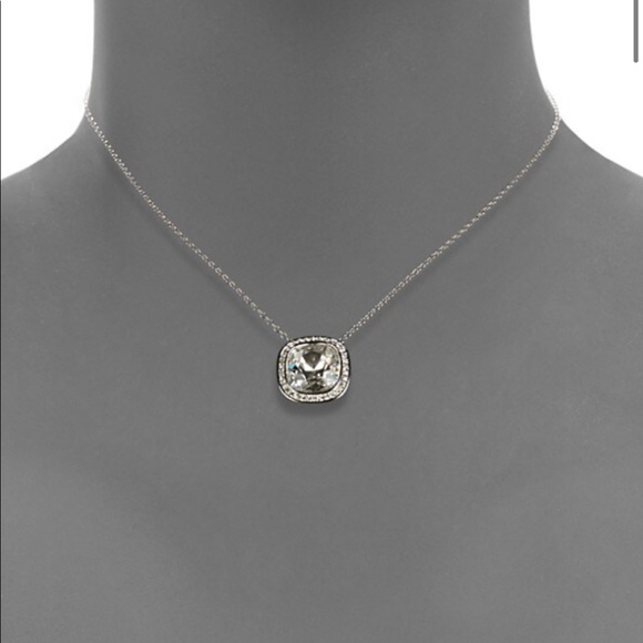 NWT💎Swarovski Crystal Pendant Necklace - Picture 2 of 6